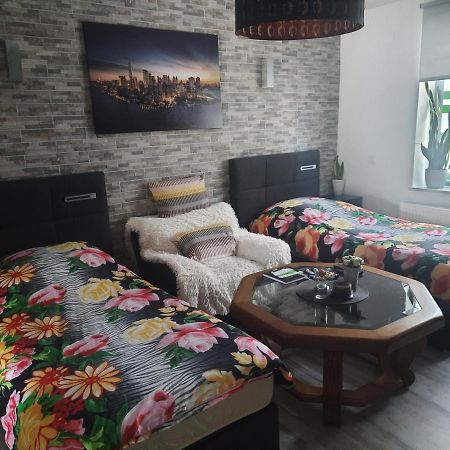 Joys Ferienwohnung أوبيرهاوزين المظهر الخارجي الصورة