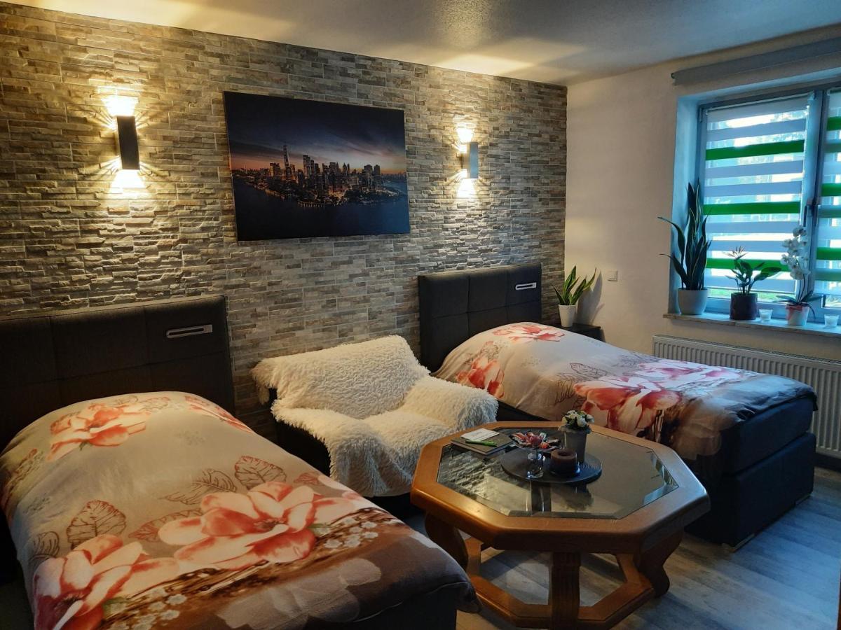 Joys Ferienwohnung أوبيرهاوزين المظهر الخارجي الصورة