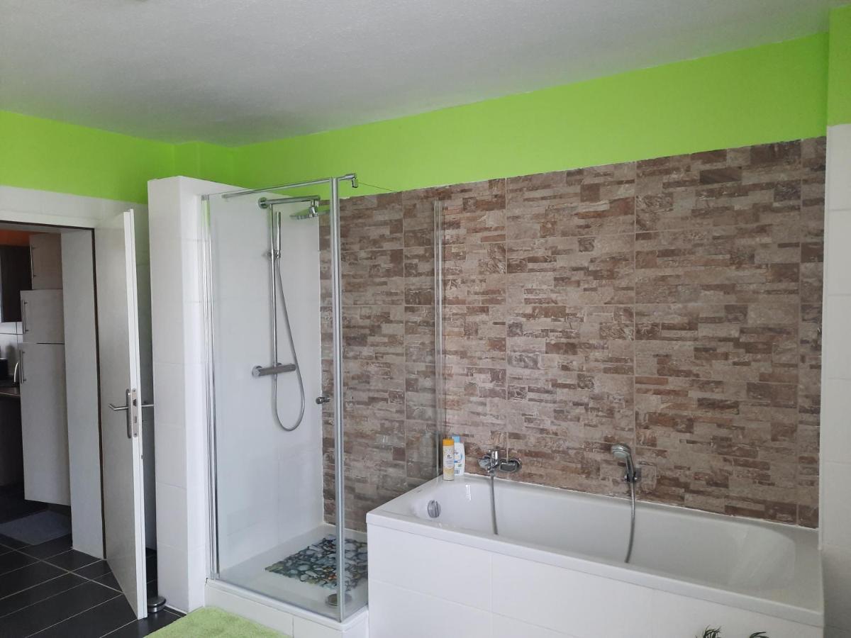 Joys Ferienwohnung أوبيرهاوزين المظهر الخارجي الصورة